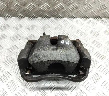 Toyota Auris E180 Front brake caliper 4773042091