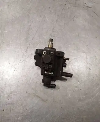 Opel Insignia A Fuel injection high pressure pump 0445010193 55571005 07001032141