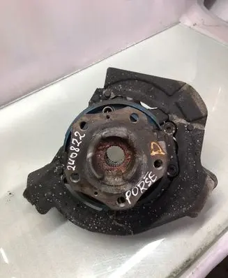 Porsche Panamera (970) Rear wheel hub 970331612