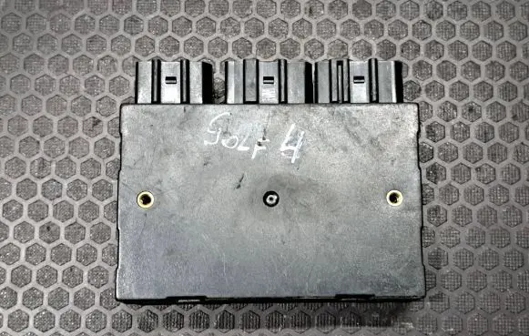 Volkswagen Golf IV Comfort/convenience module 1C0962258E