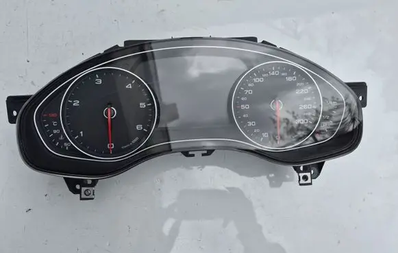 Audi A6 S6 C7 4G Speedometer (instrument cluster) 4G8920933B 0263672224