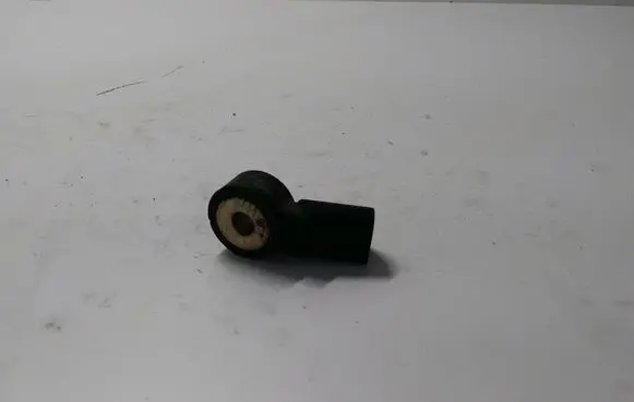 Audi A4 S4 B6 8E 8H Detonation knock sensor 030905377C