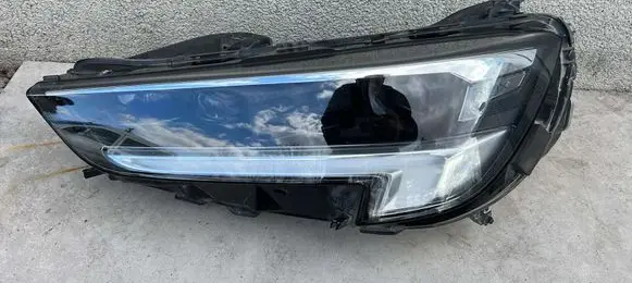 Opel Insignia B Headlight/headlamp 39136835