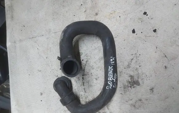 Ford S-MAX Coolant pipe/hose 
