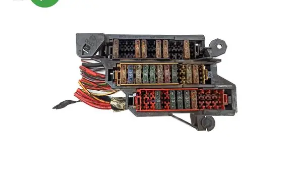 Audi A4 S4 B8 8K Fuse module 8K0941824B 8K0941824 8K0971845