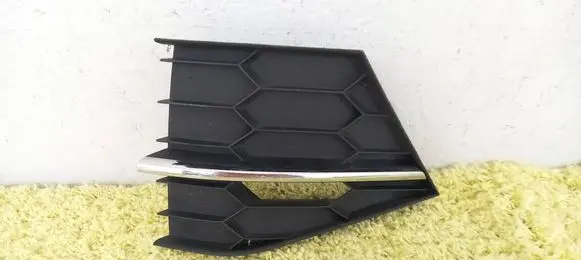 Skoda Superb B8 (3V) Front bumper lower grill 3V0853665