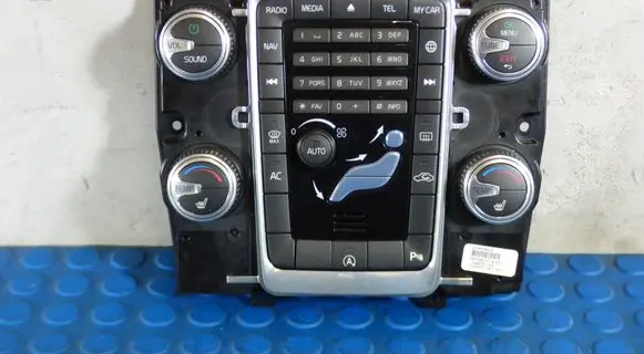 Volvo XC60 Climate control unit CART31443425 31443425 M0594100395