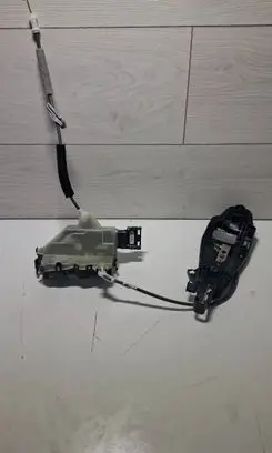 Opel Corsa F Front door lock 26442501066 A03425