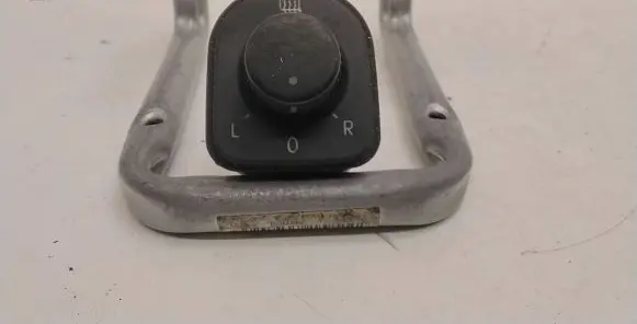Volkswagen PASSAT B6 Wing mirror switch 1K0959565