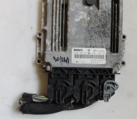 Renault Trafic II (X83) Engine control unit/module 0281018497 237101754R 237102011R