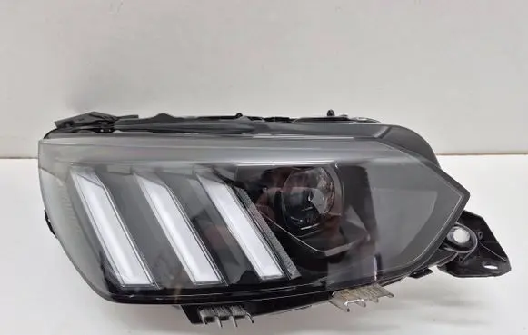 Peugeot 208 Headlight/headlamp 9841641980 01HCRPL125 L615793