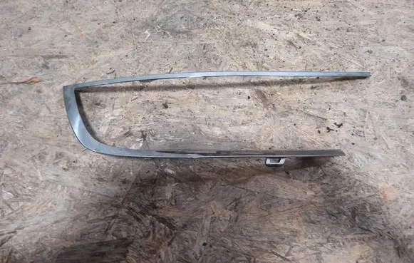 Opel Mokka B Under headlight/headlamp trim 9835155180