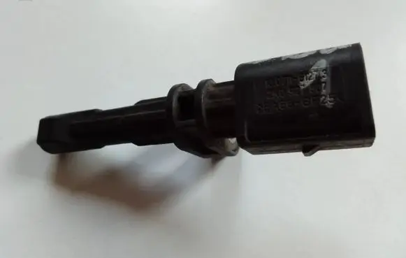Volkswagen Caddy ABS rear brake sensor 2K0927807