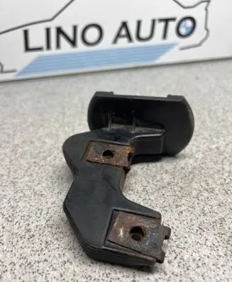 BMW 5 E39 Front bumper mounting bracket 8159362