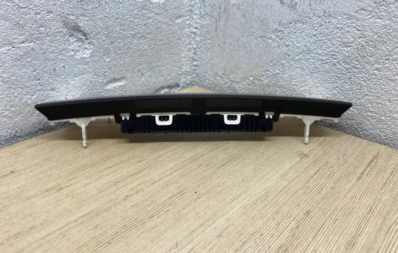 Volkswagen Touareg I Screen/display/small screen 7L6919473D