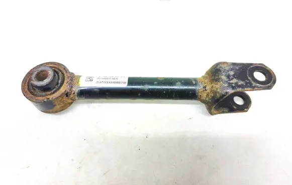 Rear control arm