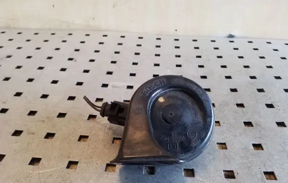 Seat Toledo III (5P) Horn signal