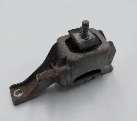 Mini Cooper Countryman R60 Engine mount bracket 6851173