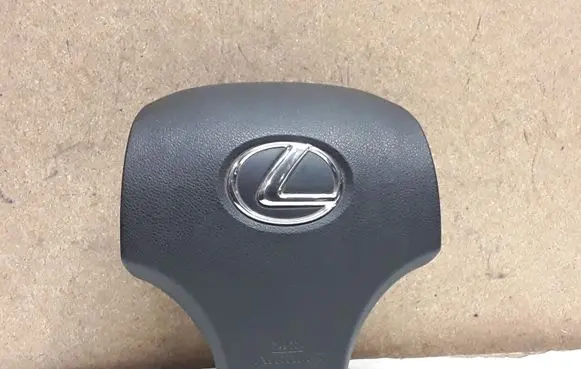 Steering wheel airbag