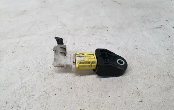 Toyota RAV 4 (XA40) Airbag deployment crash/impact sensor 8917312180
