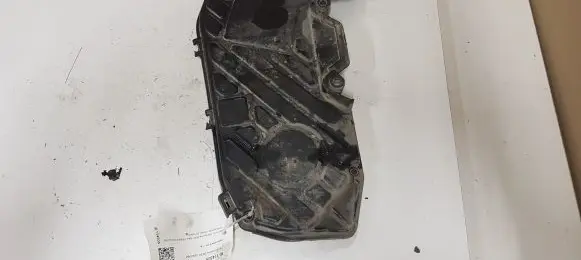 Opel Zafira B Timing belt guard (cover) 55187752
