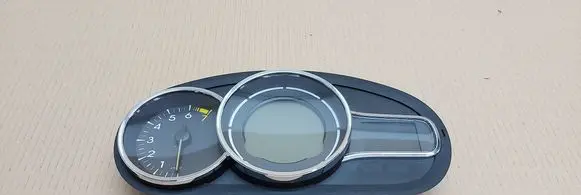Renault Megane III Speedometer (instrument cluster) 248100053R