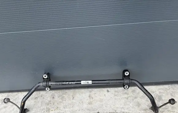 BMW M8 F91 F92 G14 G15 Front anti-roll bar/sway bar 8074129