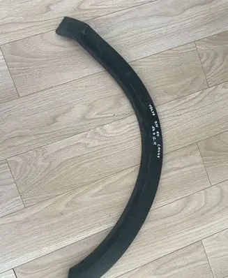 Volvo S60 Fender trim (molding)