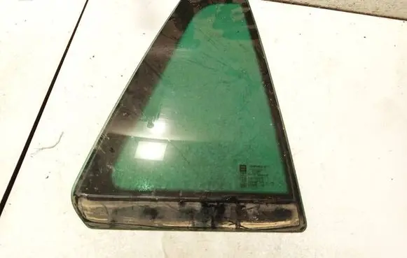 Opel Insignia A Rear side window as3