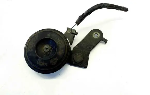 Toyota Auris E180 Horn signal 8656012060