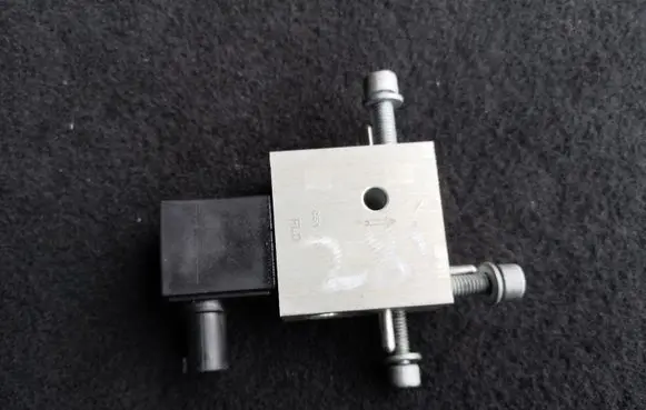 Air conditioning (A/C) expansion valve