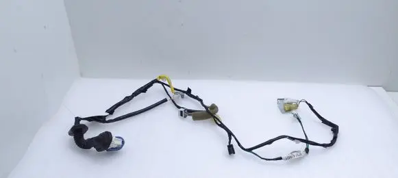 Suzuki SX4 S-Cross Front door wiring loom 3675761M21 AB75761M01