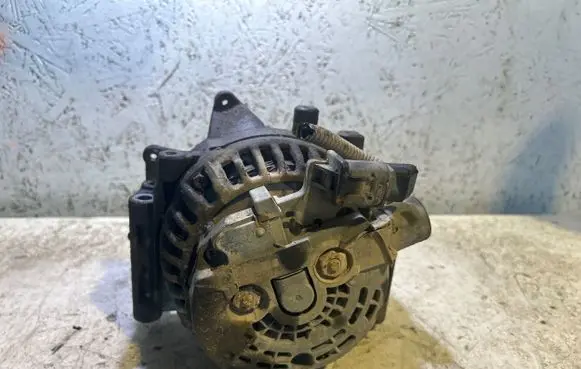 Mercedes-Benz E W211 Generator/alternator 0124625002 0021545902