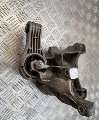 Toyota Proace Engine mount vacuum valve 