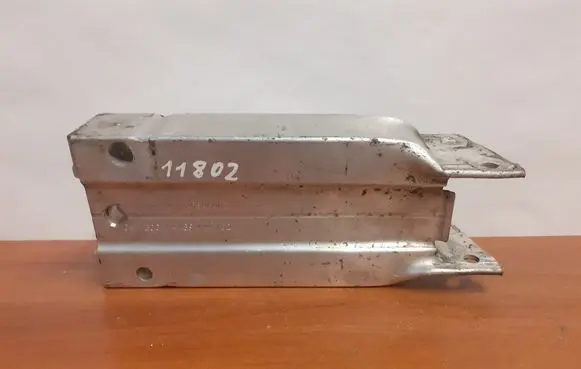 Mercedes-Benz E W212 Front bumper cross member A2126200695 11802