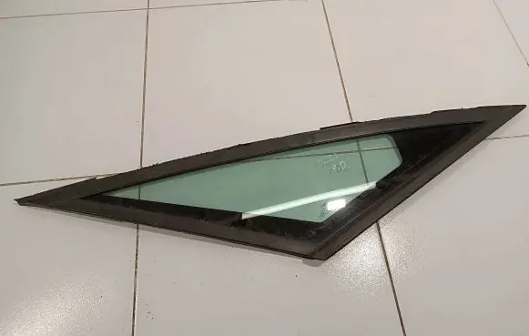Ford S-MAX Front door vent window glass four-door EM2BR29710A 43R00050