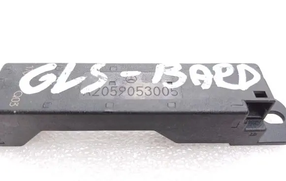 Mercedes-Benz GLS X166 Keyless (KESSY) go control unit/module A2059053005