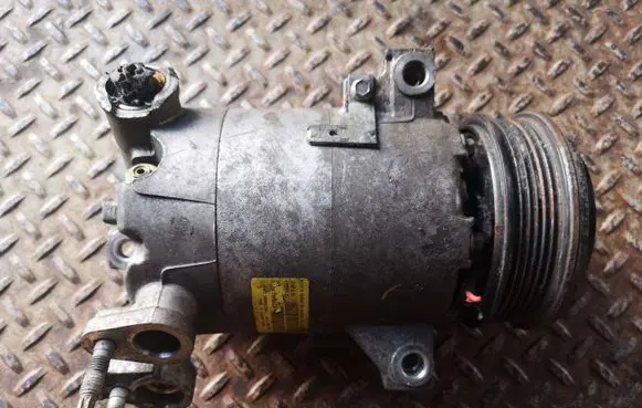 Ford Focus Air conditioning (A/C) compressor (pump) DV6119D629FF