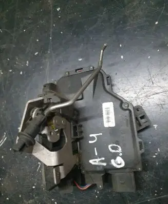 Audi A4 S4 B7 8E 8H Rear door lock 8E0839016C