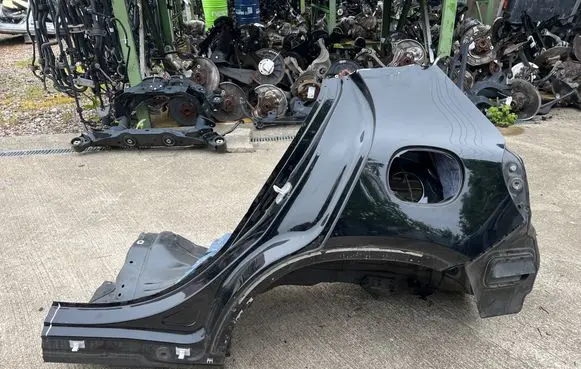 Mercedes-Benz GLA W156 X156 Rear quarter panel