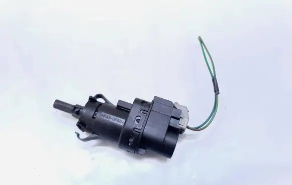 Ford Mondeo MK IV Brake pedal sensor switch 3M5T-13480-AC