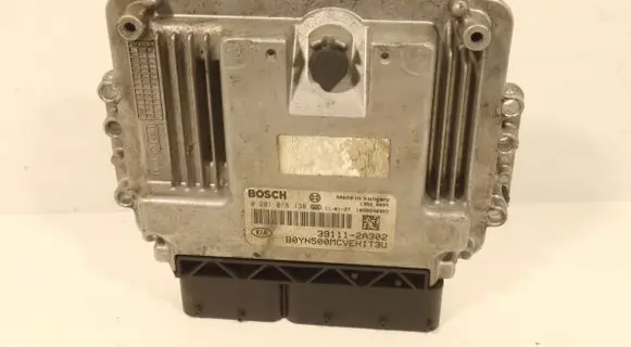 KIA Venga Engine control unit/module ECU 0281018138