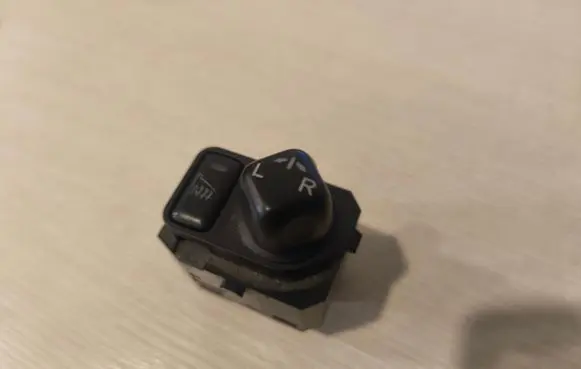 Honda Accord Wing mirror switch SEAG012M1