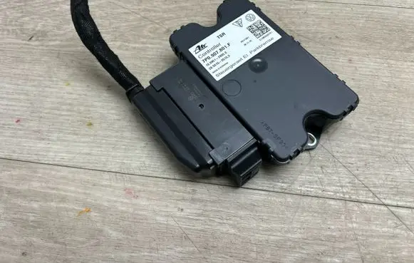 Porsche Cayenne (92A) Hand brake control module 7P0907801F 28551025103 95861810901