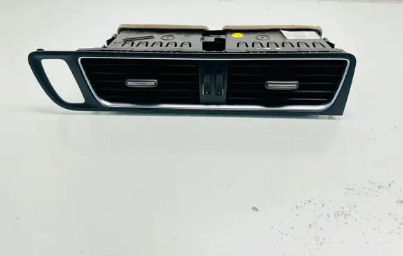 Audi Q5 SQ5 8R Dash center air vent grill 8R1820951 8R1820951F