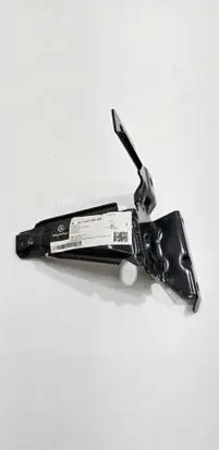 Mercedes-Benz GLE W167 Radiator support slam panel bracket A1676262300 072142
