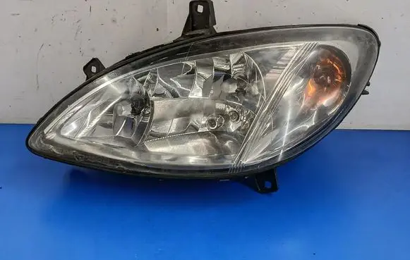 Mercedes-Benz Vito Viano W639 Headlight/headlamp