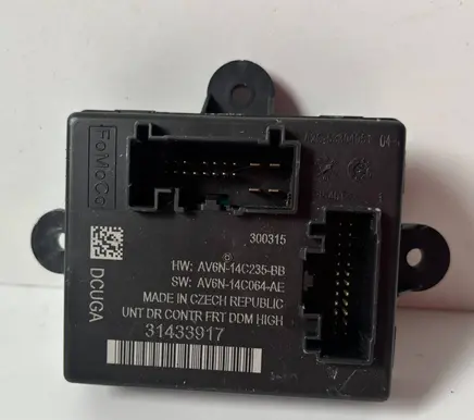 Volvo V60 Door control unit/module AV6N14C235BB AV6N14C064AE 31433917