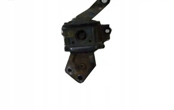 Toyota Corolla E120 E130 Engine mounting bracket