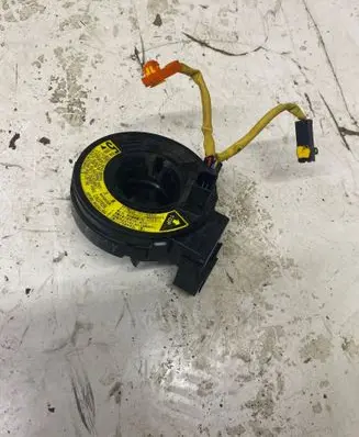 Steering wheel axle set